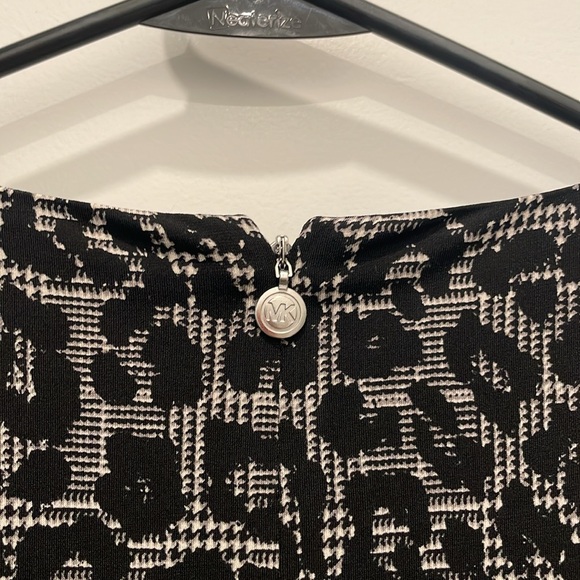 MICHAEL Michael Kors XS Black Leopard Print Long Sleeved Dress - Picture 7 of 11